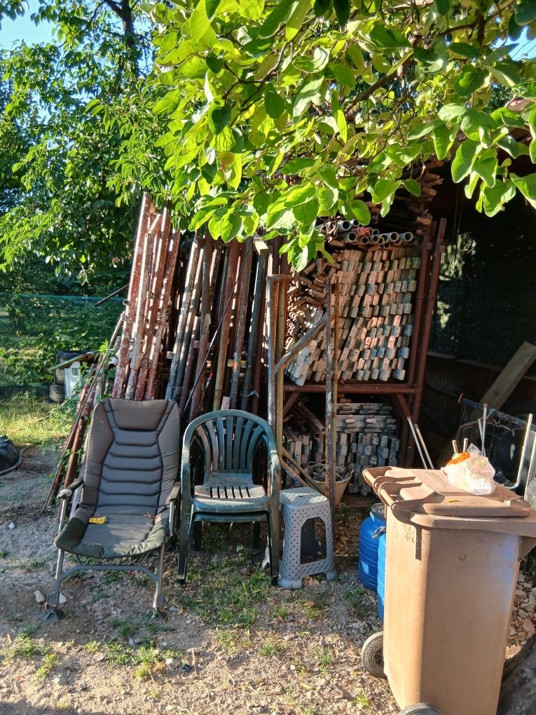 Inchiriez schela 400/500m2 0.8 euro m2