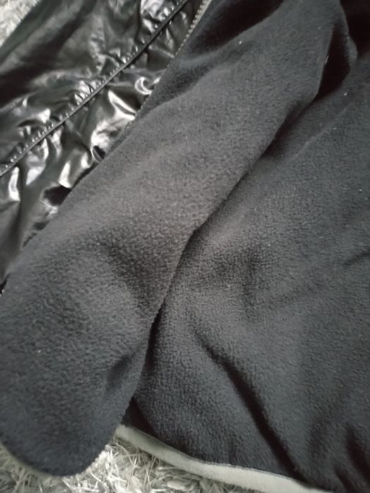 Geaca originala,Boss,mărimea S,stare foarte bună.