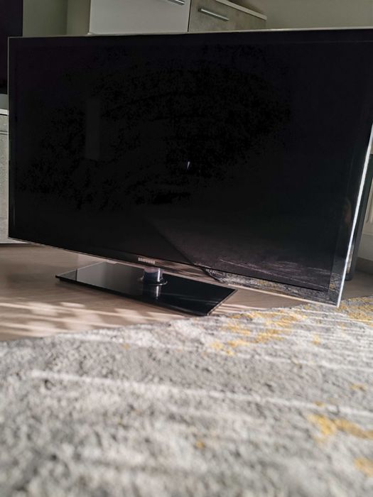 Tv Samsung UE46 inci 116 cm
