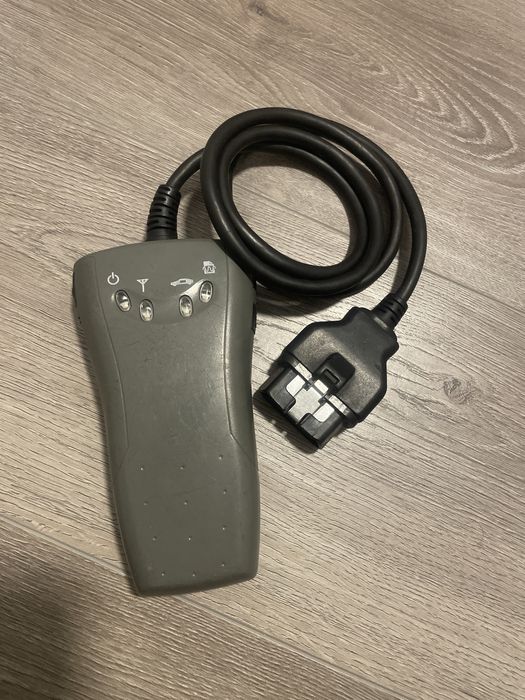 Kit complet diagnoza Renault Can Clip sonda originala si laptop CF19