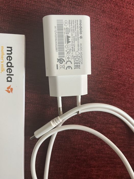 MEDELA SOLO - последен модел мобилна, тиха помпа за кърма автоматична