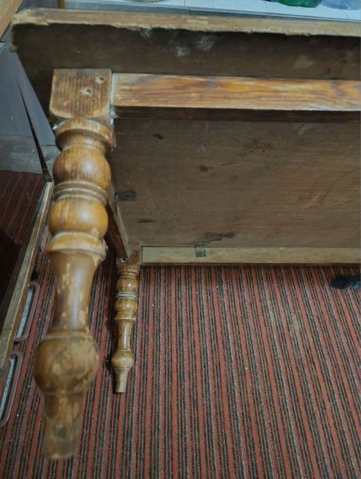 Хонтахта стол hontaxta