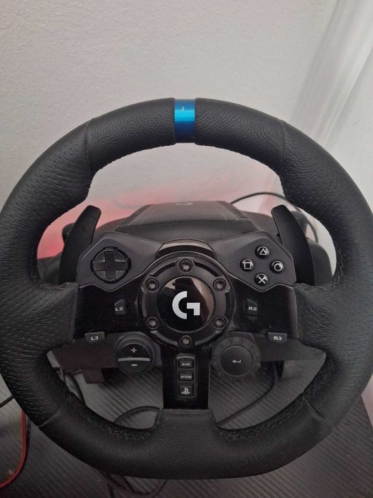 Volan Logitech G923 TRUEFORCE + Pedale + Schimbator (Stare perfecta)