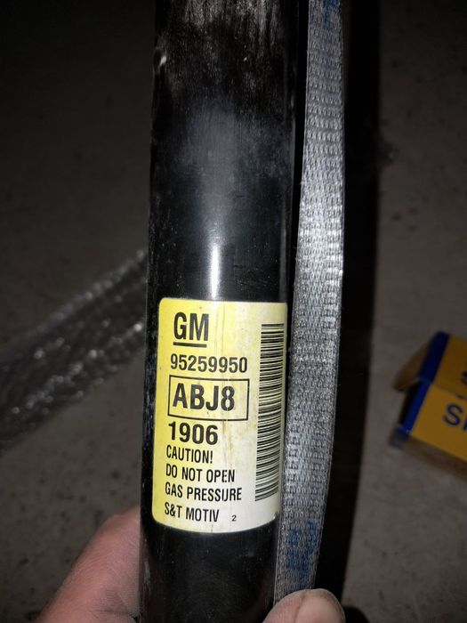 Спарк амартизатор