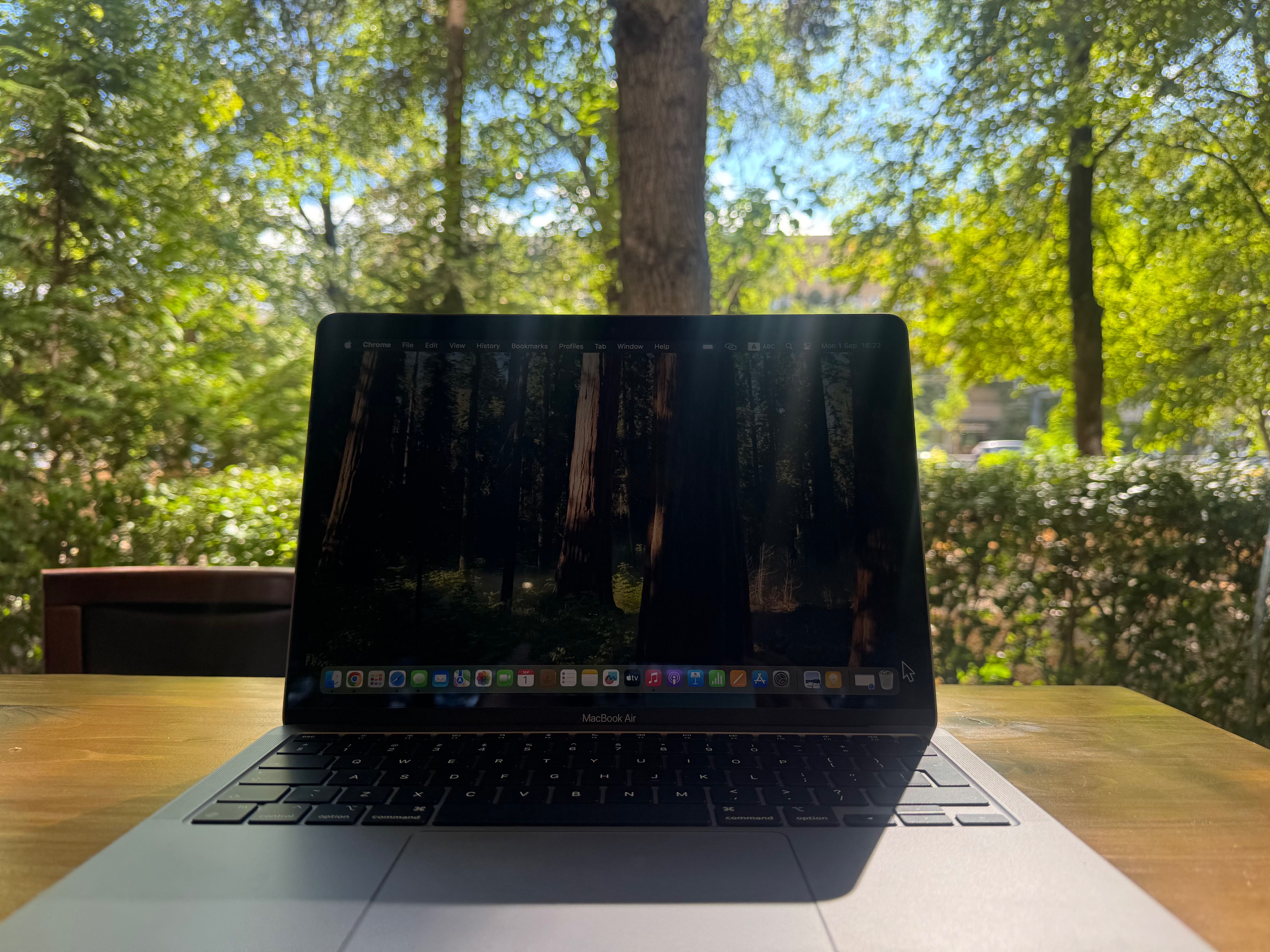 13-inch MacBook Air with Apple M1 chip