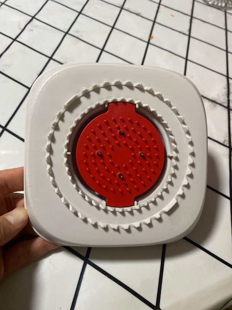Продам тёрка Tupperware