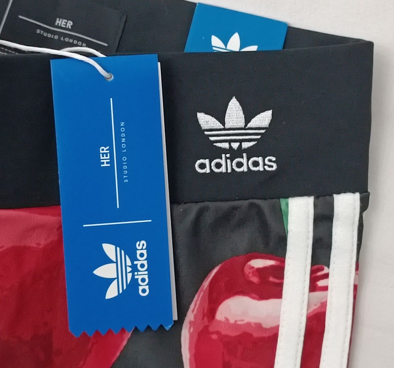 Adidas Originals HER Studio London Shorts оригинален клин XS Адидас