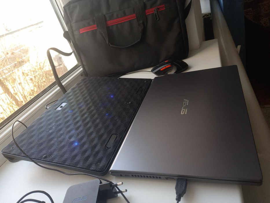 ASUS\Core i3 7020U\4-Ядер\8GB ОЗУ\1000GB\NVIDIA MX230 2GB\Game Nout-k!