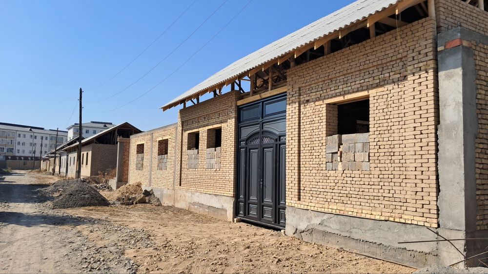 Уй сотилади манзи Ибинсино Шодиёна кочасида