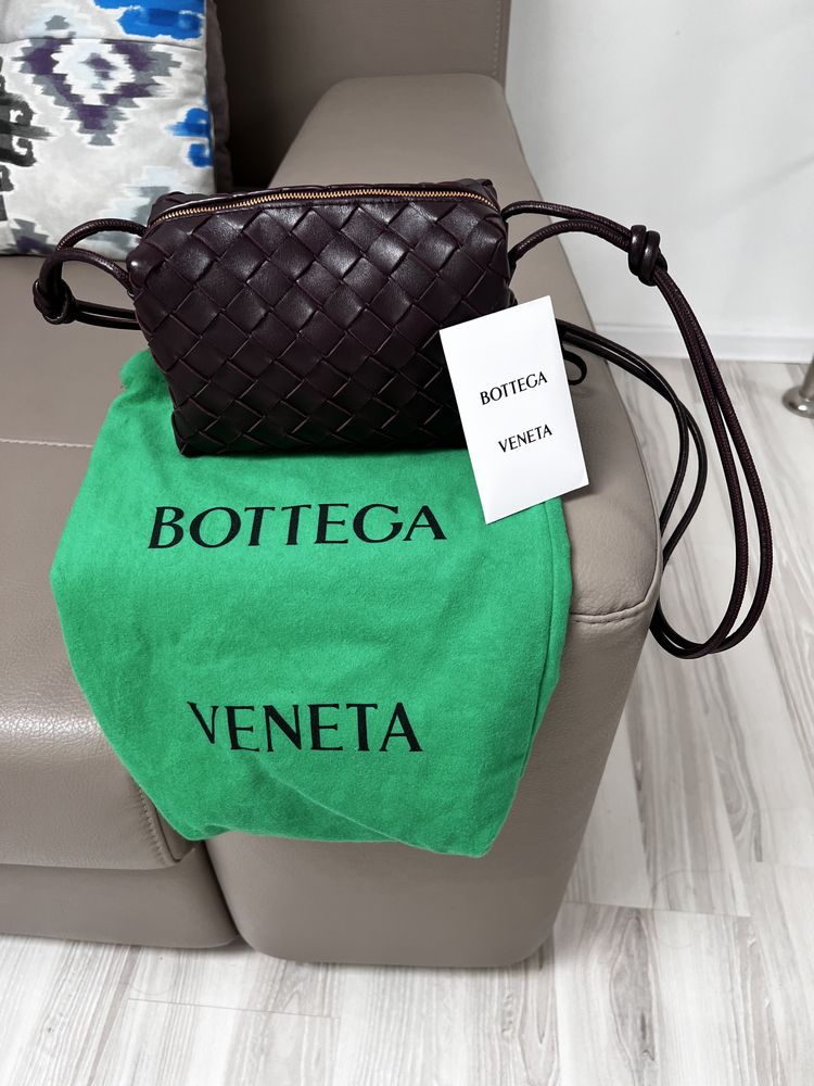 Vand geanta bottega veneta mini loop