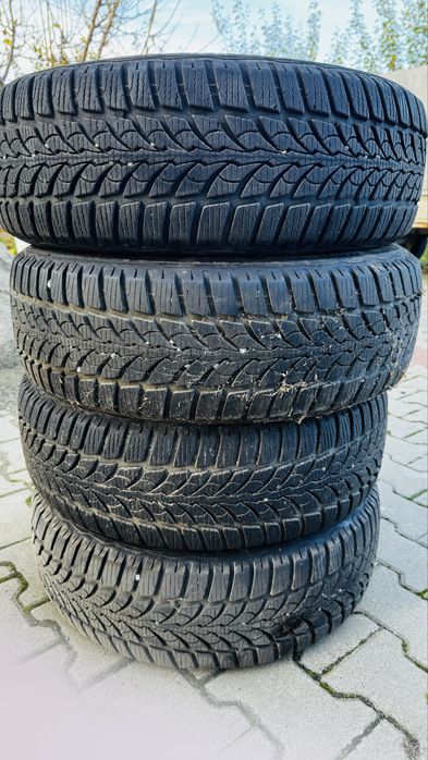 Anvelope iarna 205 60 r16