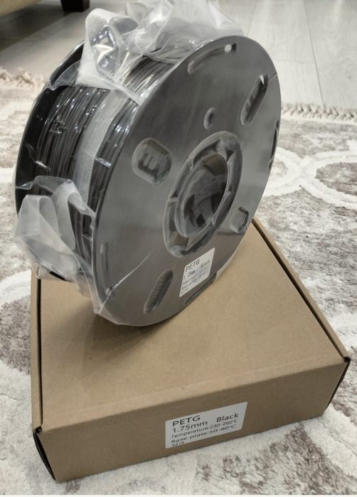 Продам 3D пластик (нити)