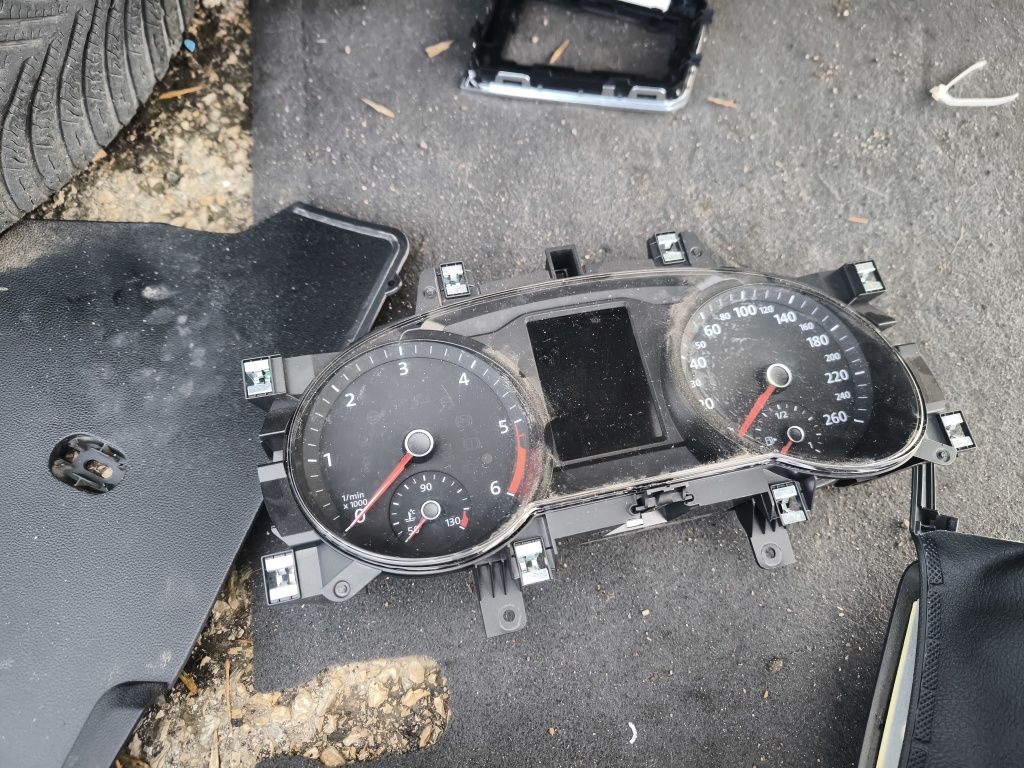 Километраж VW PASSAT B8