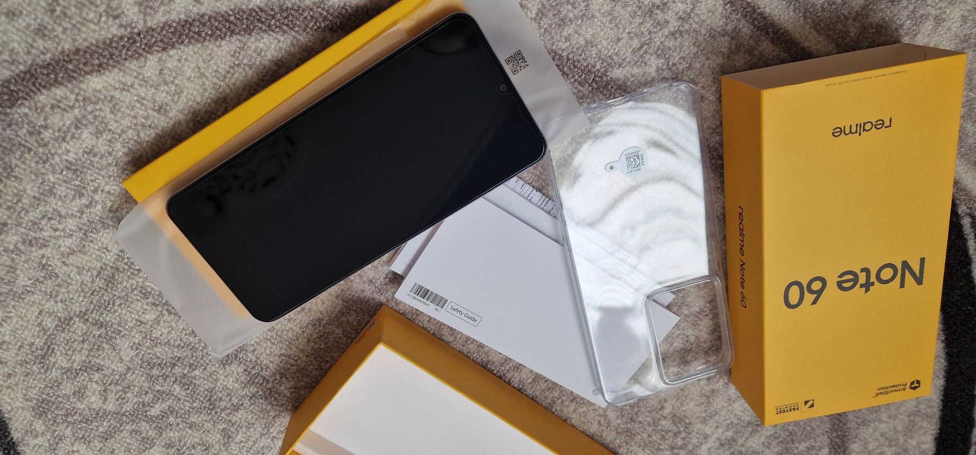 НОВ Realme Note 60