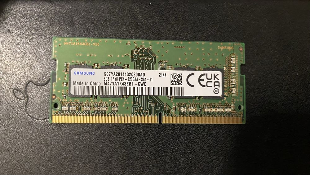 Samsung SO-DIMM DDR4-8gb.