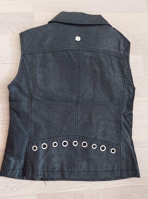 GAUDI оригинален кожен елек 10 г.