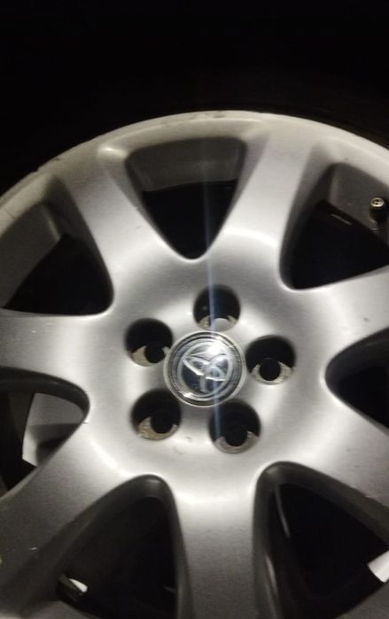 Продам 4 баллона с дисками 215/45/17