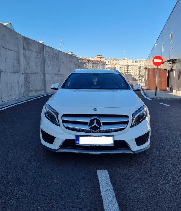 Mercedes GLA 250 PACHET AMG