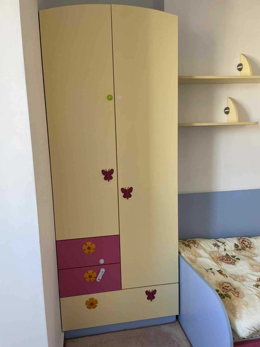 Детско легло с гардероб