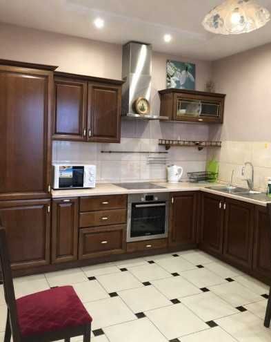 Дава се под наем Тристаен апартамент в Пловдив, Изгрев - 88 кв.м за 453.9 € - Снимка #3