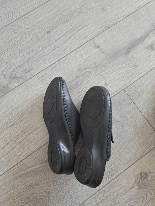 saboti medicinali Jonny Shoes