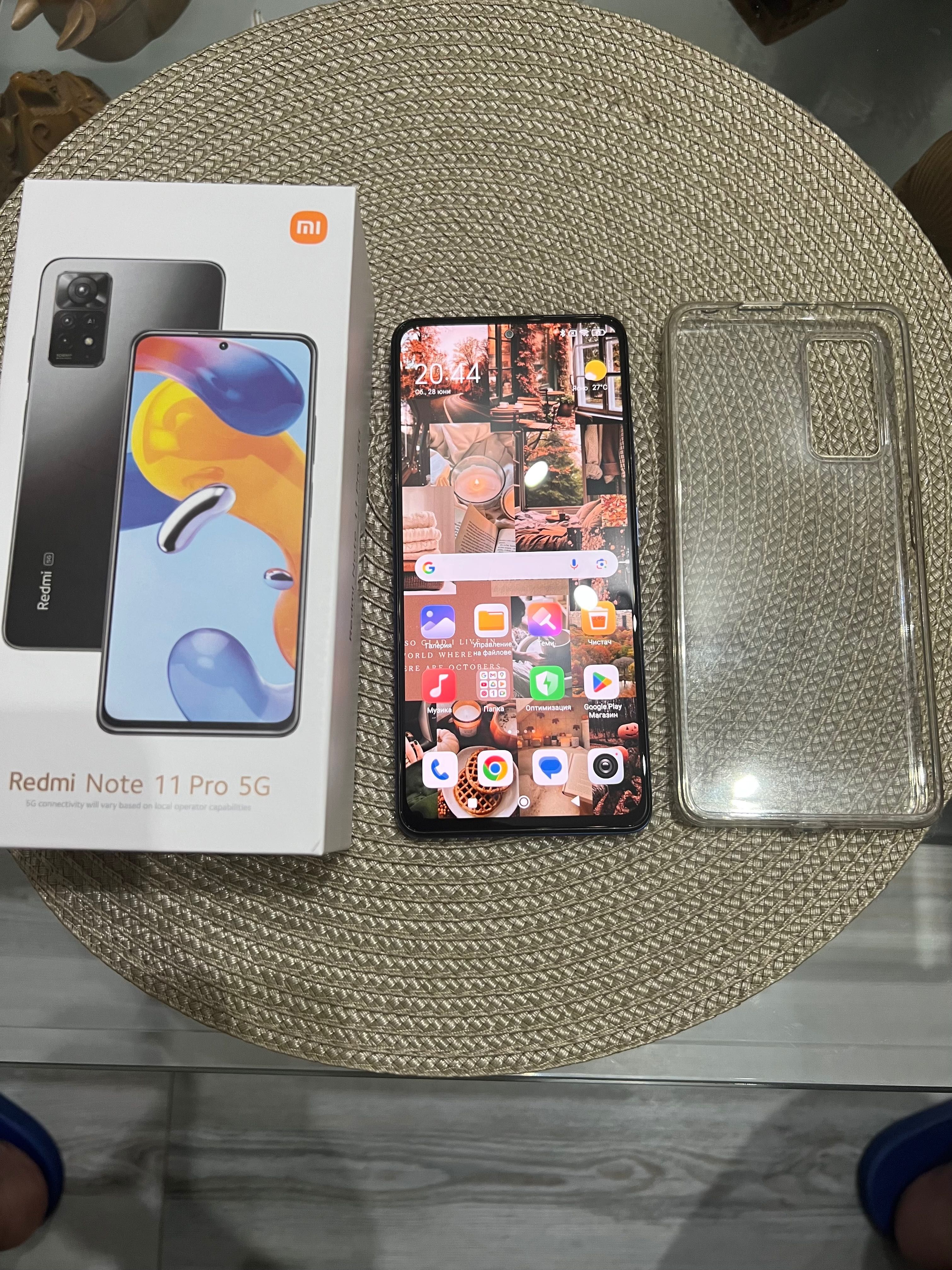 Продавам Redmi Note 11 Pro 5G