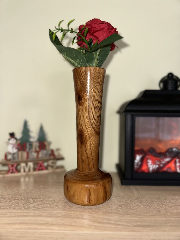 Дървена ваза - ръчна изработка