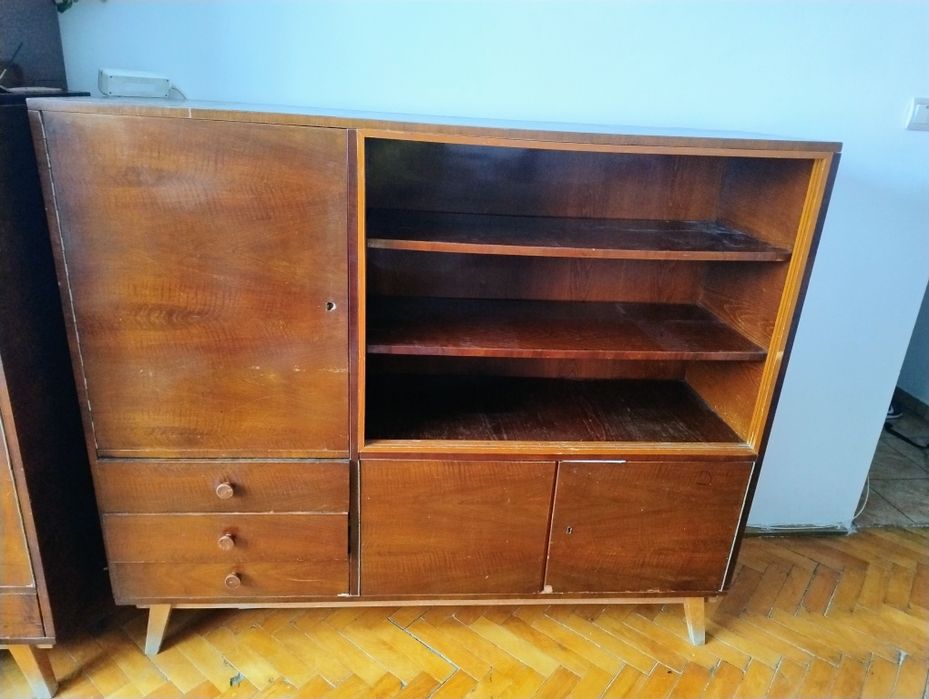 Donez mobilier vechi din Timisoara, ne ofer transport