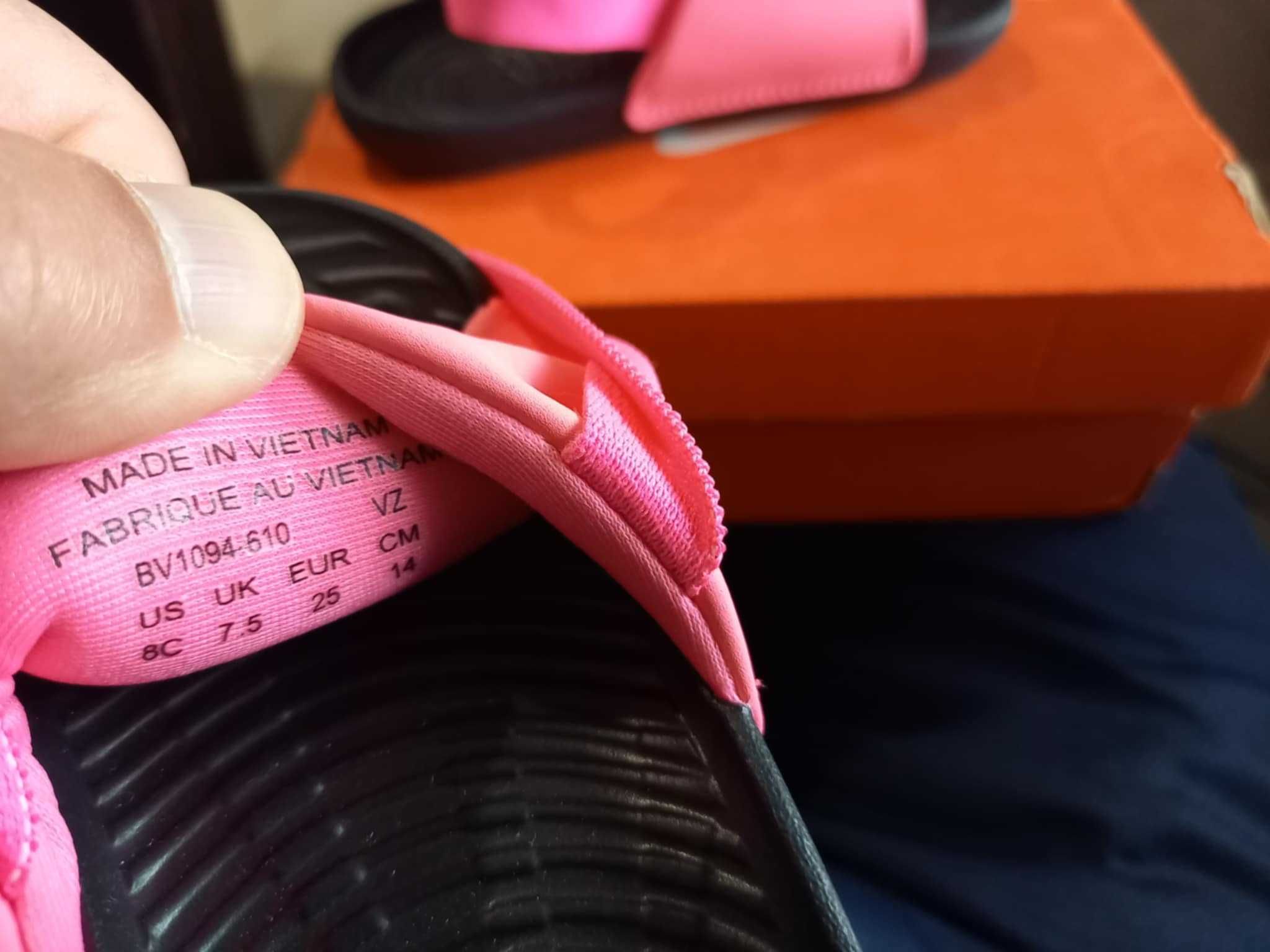 Детски сандали на NIKE
