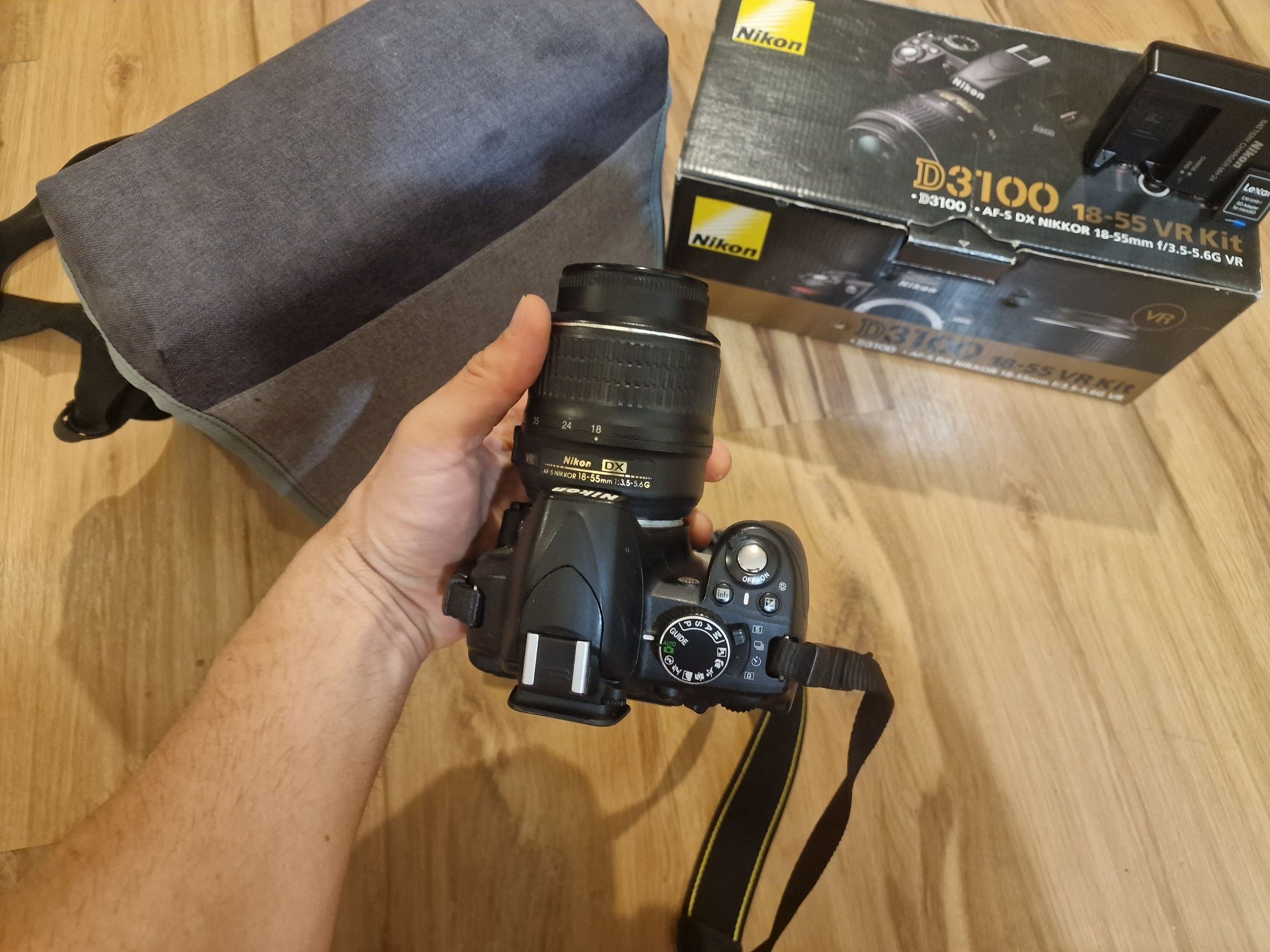 Nikon D3100 18-55mm, като нов
