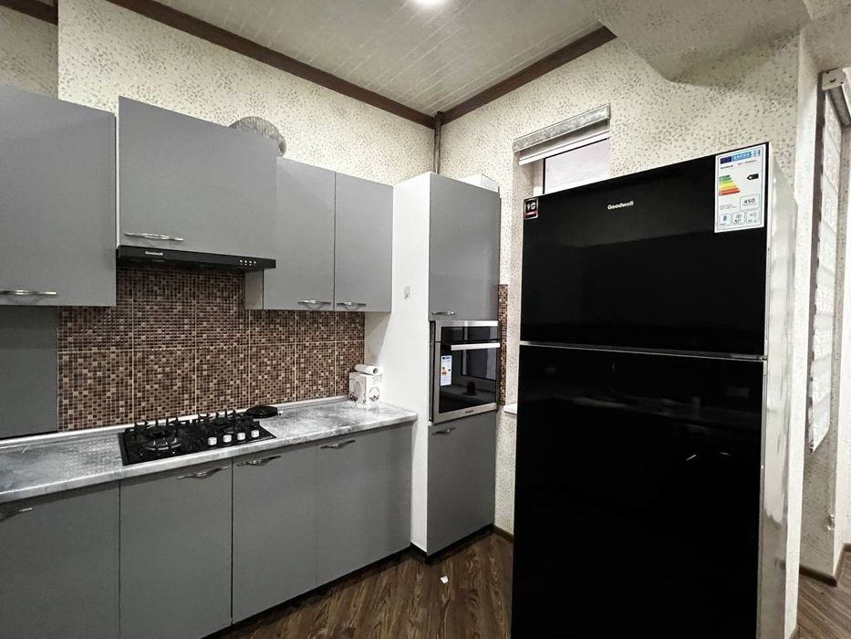 Ижарага уй берилади Юнусобод тумани 2/6/9 хамма шароитлага эга.