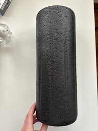 Rulou spumă Mini Fitness Foam Roller Lungime 33 cm Diametru 13cm negru