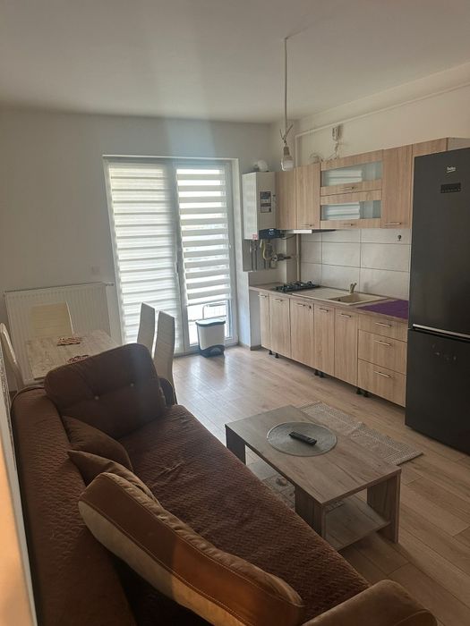 Apartament de inchiriat in  complexul Maurer