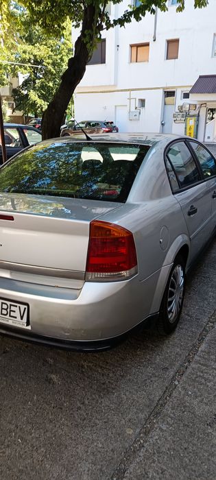 Vând Opel Vectra berlină, diesel,2000cm