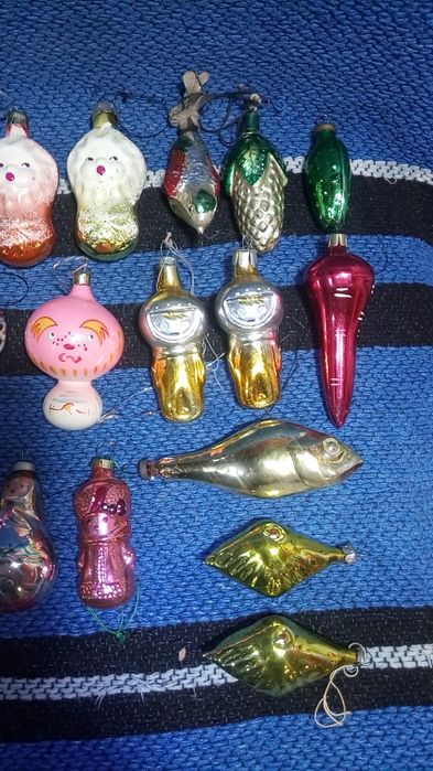 Новогодние игрушки.