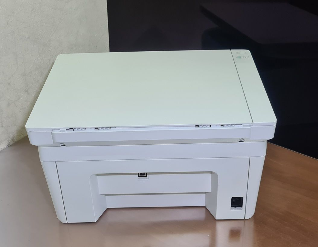 Продаю черно-белый лазерный принтер 3в1 Мфу HP LJ MFP 141a
