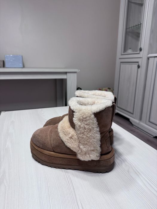 ugg classic chillapeak boots