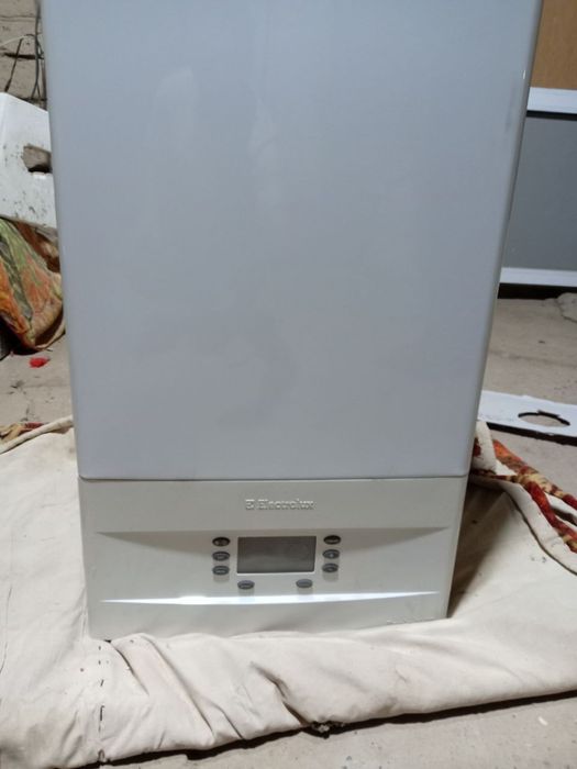 Gazavoy katyol uy isitgich va suv issitgich