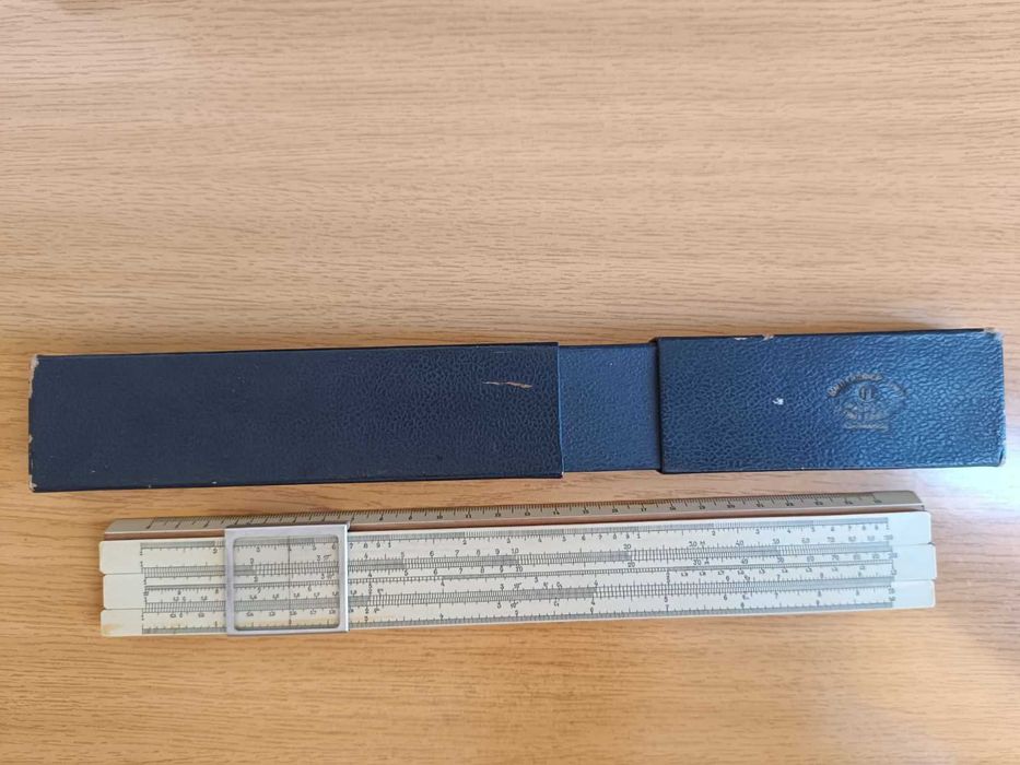 Логаритмична линия с калъф