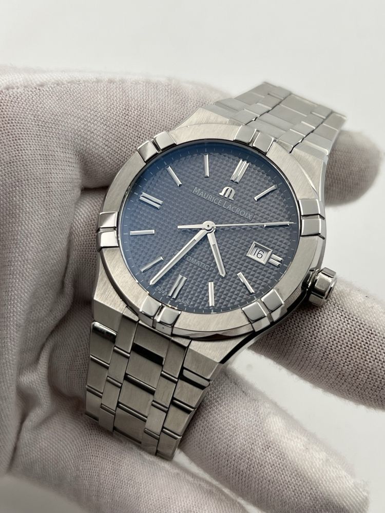 Maurice Lacroix Aikon SI6008 с две каишки
