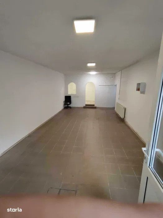 Spatiu comercial/ Mihail Sebastian/ Razoare/ Vad comercial