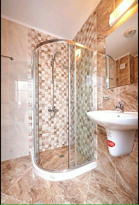 Апартамент тристаен под наем