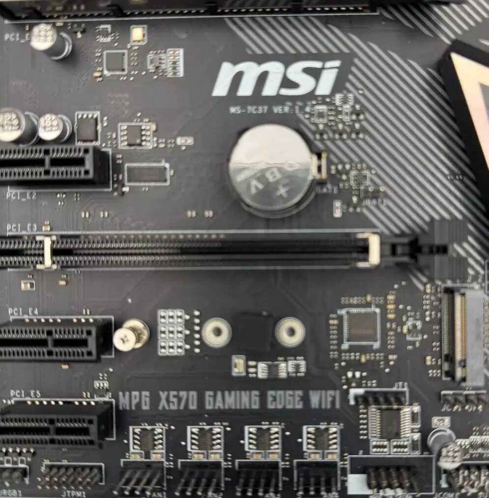 Дънна платка MSI X570 GAMING EDGE WIFI AM4