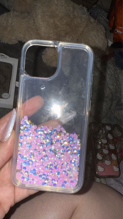 Huse iphone 15 normal