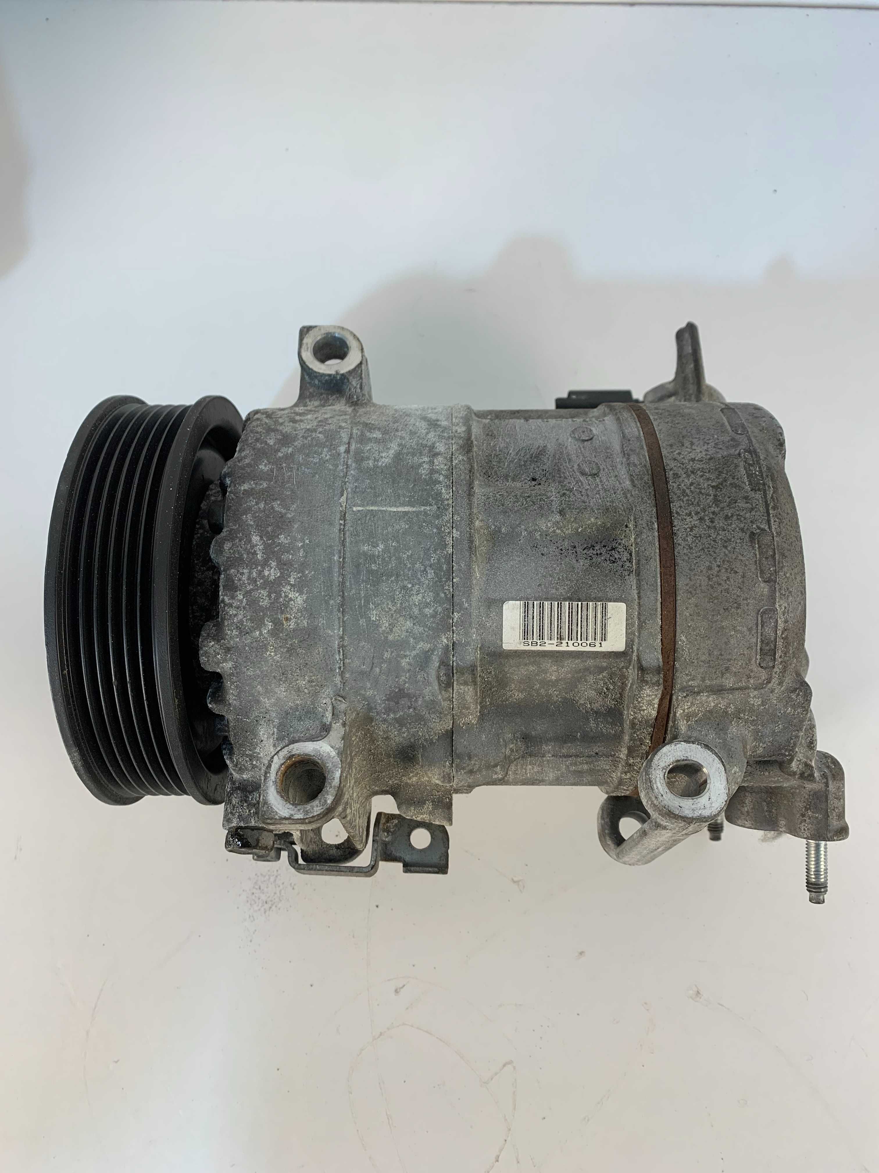 Компресор климатик Peugeot 5008 1.6THP (10-15г.) Пежо 5008