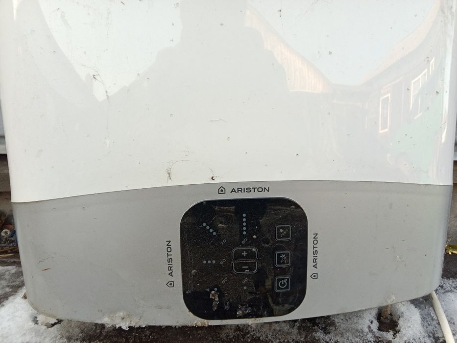 Водонагреватель Аристон . ТЭН  и элекроника