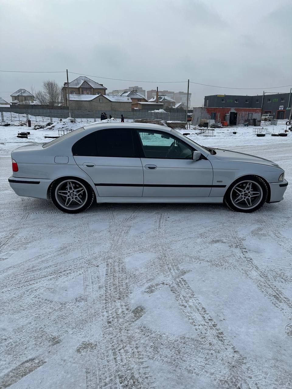 БМВ е39 Bmw e39 528 бмв максимально ухоженная