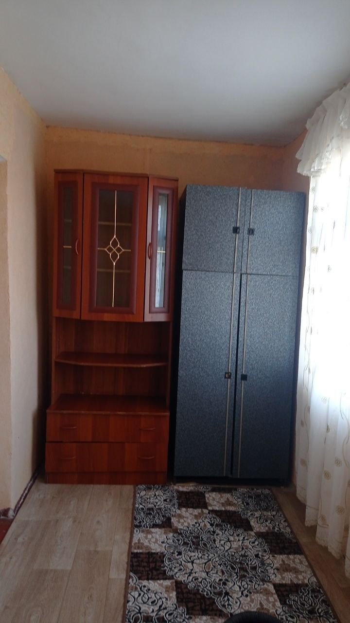 Srochno kvartira qoyamiz. Bez makler. 1 xona 2 xona qilingan.