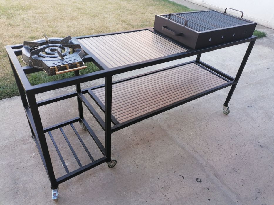 Gratar cu dimensiunea 70cm/45cm