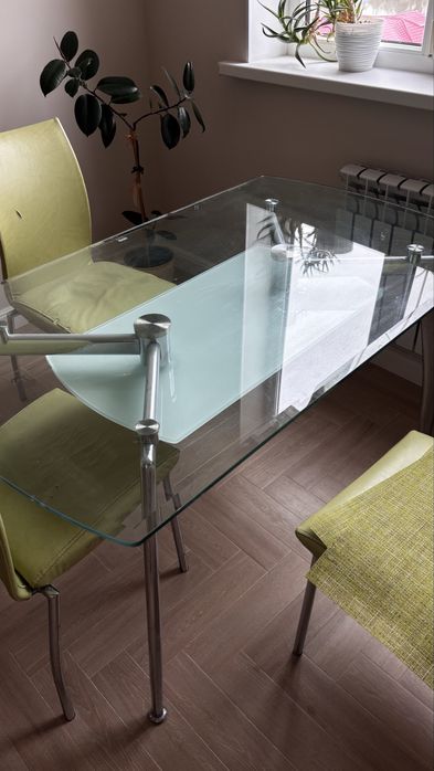 Стол для кухни продам